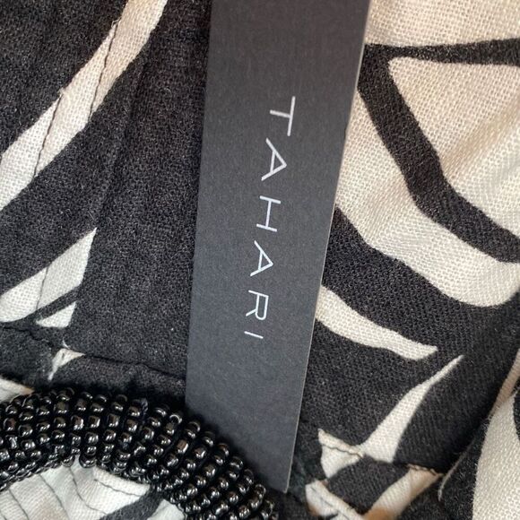 Tahari black & white jumpsuit with pockets - Picture 7 of 8